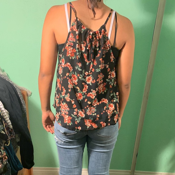 Black and red floral blouse - Picture 2 of 2